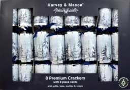 Zeige Details für Harvey & Mason 8 Premium Crackers Tree Scene Bild von Harvey & Mason 8 Premium Crackers Tree Scene